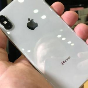 آیفون ایکس آر 2019 آخرین گوشی اپل با صحفه نمایش LCD